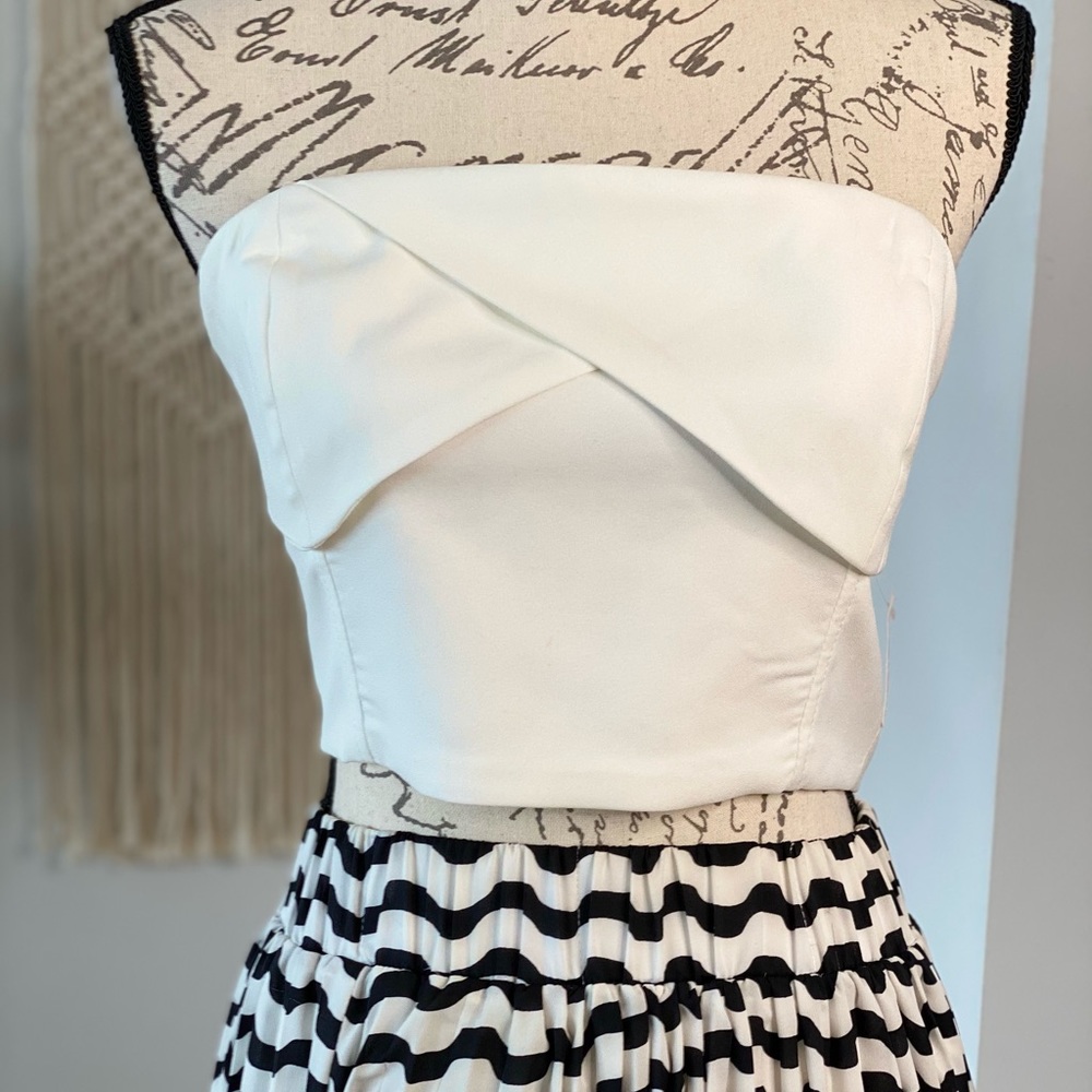NWT Re:named crop top size S
